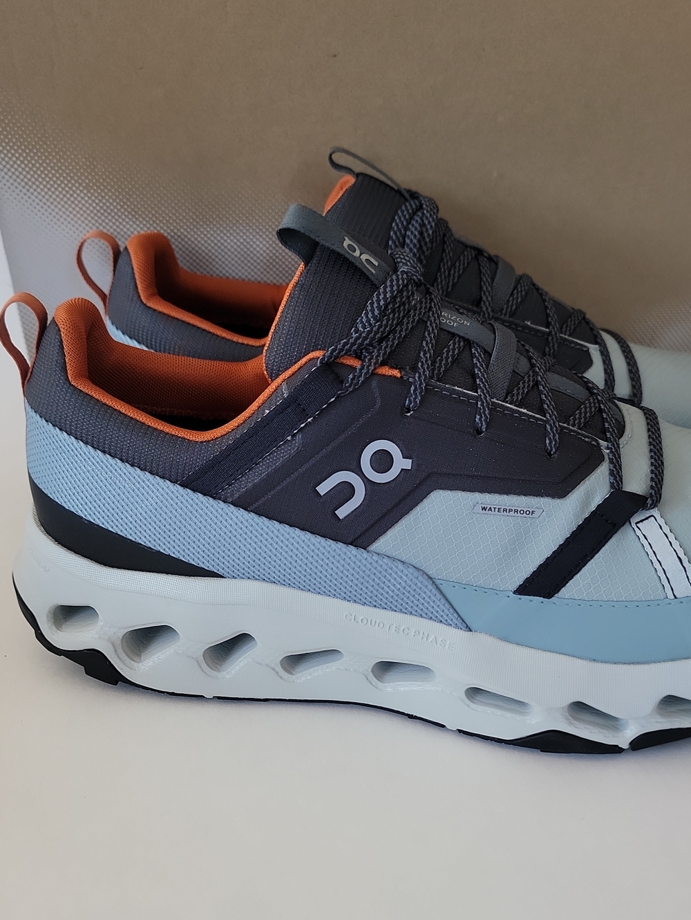 On Cloudhorizon WP Waterproof Hiking Sneaker Low Top Lead/Mineral 3ME10052309 - Picture 7 of 10